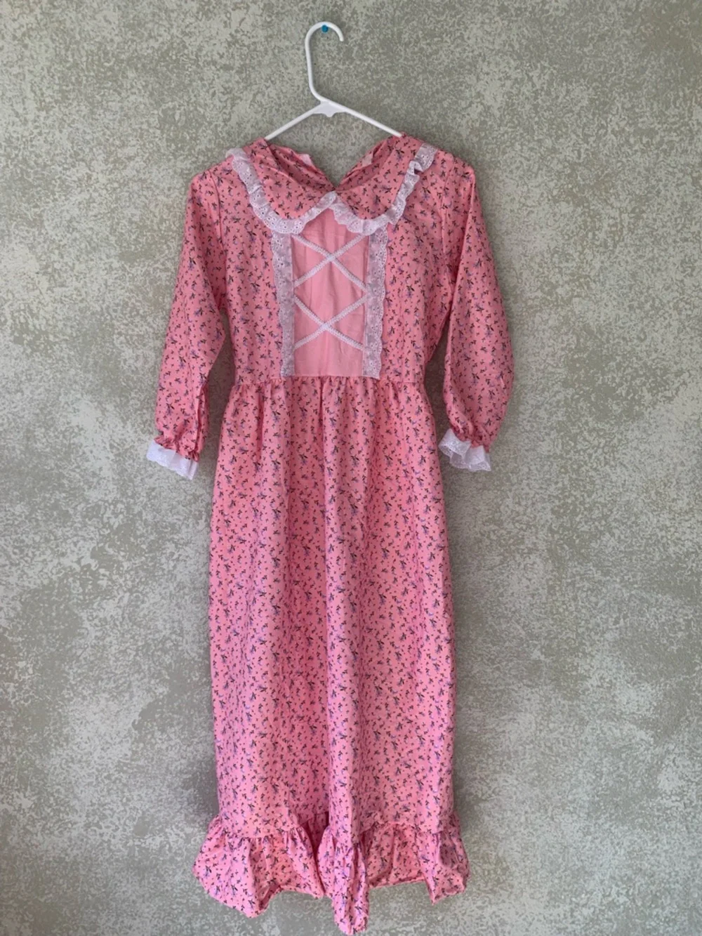 Pink Floral Pioneer Girl 11-13 Role Playing Costume Dress & Cap Halloween